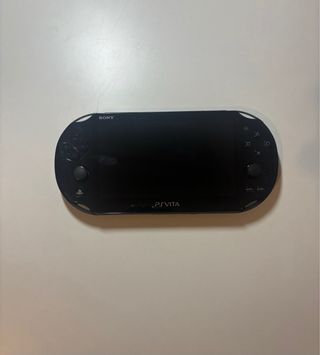 PS Vita Negra + 2 Juegos Minecraft y Rayman