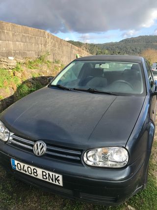 Volkswagen Golf 2001