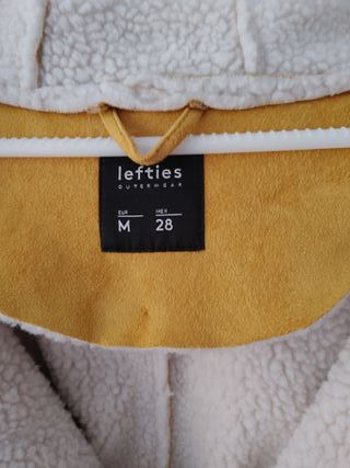 Abrigo con borreguillo. Lefties. Talla M