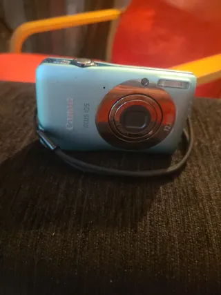 Câmera Digital Canon IXUS 105 Azul