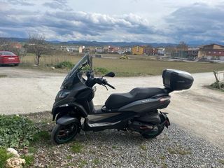 Piaggio Mp3 530 Exclusive Gris