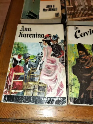 Lote 7 libros antiguos 70/80