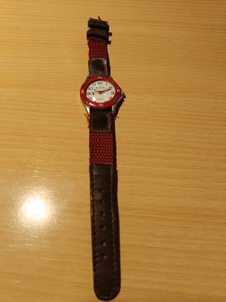Reloj Aisa Cuarzo Rojo Años 90