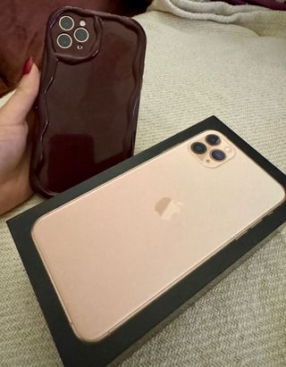 iPhone 11 Pro Max 64GB Rosa + Scattola + Custodia