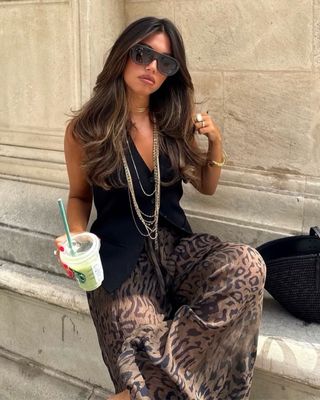 Pantalón bombacho animal print