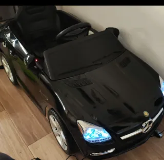 Coche Eléctrico Infantil Mercedes Negro