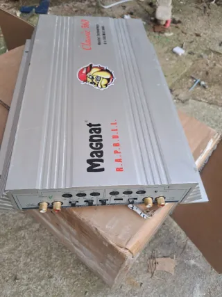 Magnat Classic 360 Amplificador