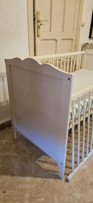 Cuna colecho IKEA blanca
