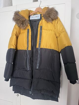 Plumífero Kling amarillo y gris