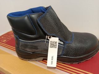 Botas de trabajo negras y azules