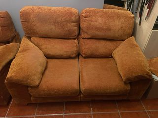 Sofá con asiento extensible