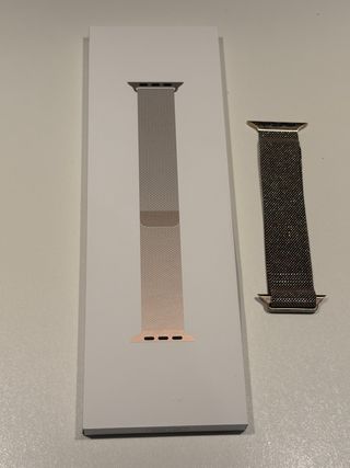 Apple Watch Series 11 46mm Oro Titanio