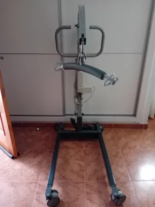 Grua para personas con poca mobilidad