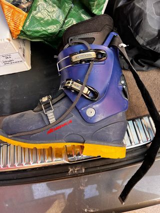 Botas de travesía Nordica tr10