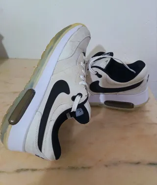 Nike Air Max Zapatillas Blancas y Negras