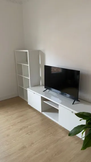 Mueble TV BYAS Ikea Blanco