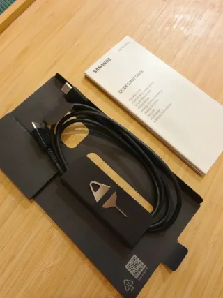 Samsung Galaxy S24 256GB Onyx Black + cargador