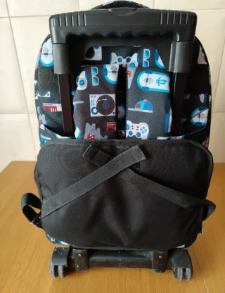 Mochila escolar TTOTTO con ruedas