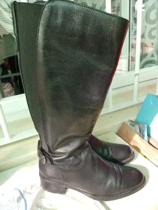Botas altas de piel