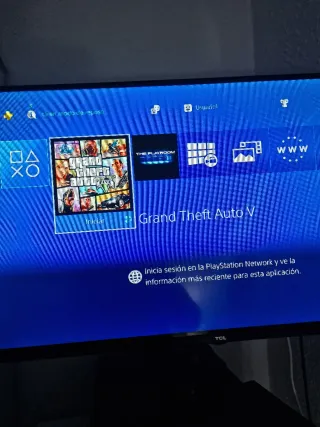 Consola PS4 + Mando Rojo.500GB.