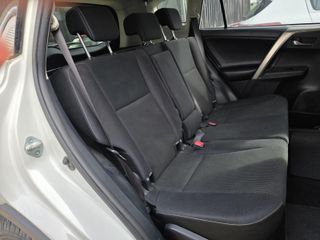 Toyota RAV4 150D AWD Business