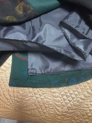 Falda desigual, puesta 2 veces