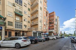 Piso en venta en Camino de Ronda - Rosaleda en Granada