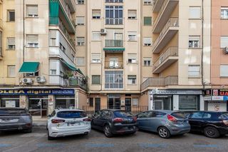 Piso en venta en Camino de Ronda - Rosaleda en Granada