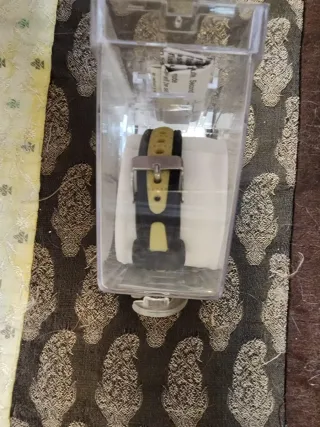 Reloj Trophy Digital Negro y Verde