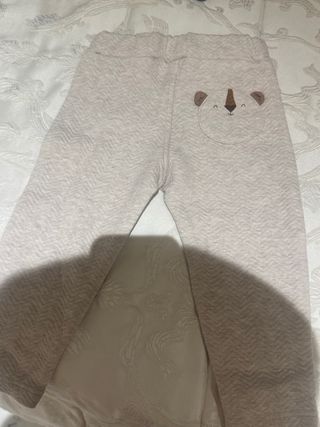 Pantalón bebé con bolsillos camel