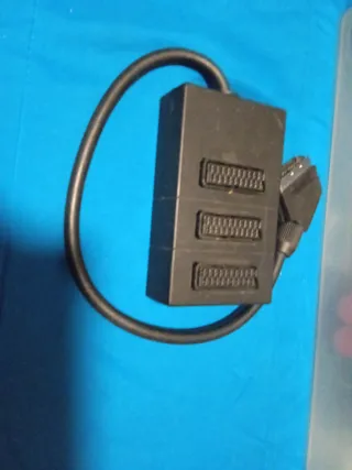 Ladrón SCART 3 vías