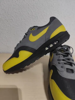 Nike Air Max 1 Talla 45 Gris Amarillo