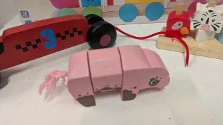 Lote madera: tren, coche, encajables