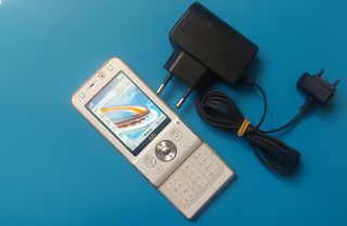 Sony Ericsson W910i de orange