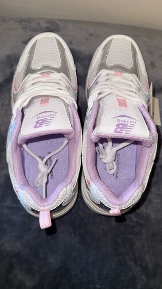 New Balance Rosas y Blancas