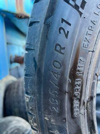 Neumáticos 295/40 R21