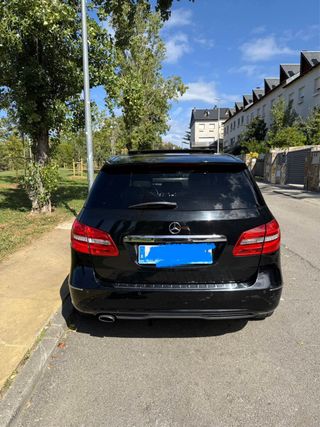 MERCEDES B 180 AUTOMATICO PACK AMG TECHO 109 CV