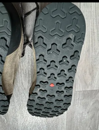 Zapatillas senderismo Quechua hombre beige/negro