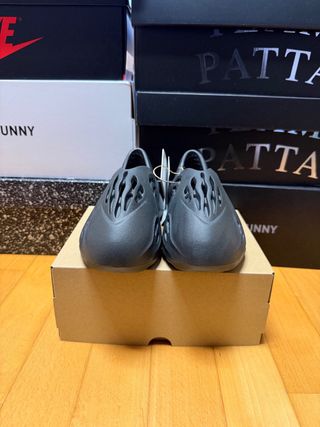 Yeezy Foam Runner Onyx