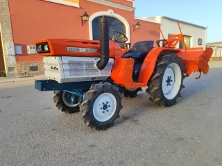 MinTractor Kubota 4x4