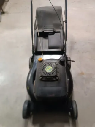 Cortacésped a gasolina