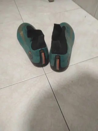 Zapatillas Nike Fútbol Talla 41