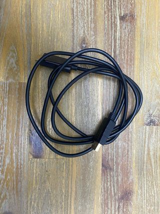 Cable HDMI y DisplayPort