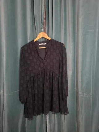 Vestido negro ZARA estampado