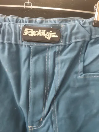 Pantalón Reciclaje Gris/Blanco Nuevo