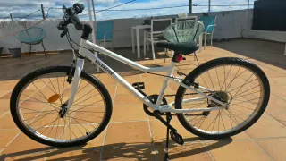 Bicicleta infantil RIVERSIDE blanca
