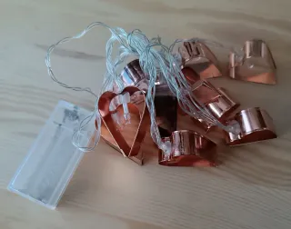 Grinaldas decorativas luminosas Primark