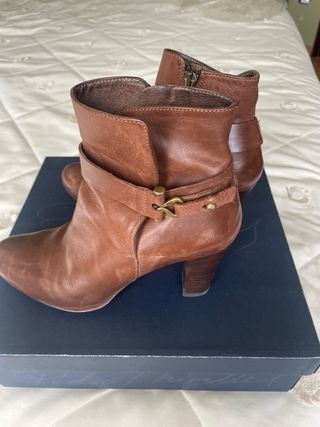 Botines de cuero de Pedro Miralles