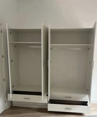 Armario 4 puertas y 4 cajones