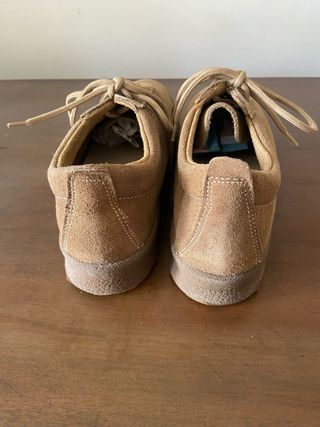 Scarpe n. 36,5 scamosciate Made in Italy